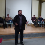 L'alcalde de Sant Vicenç dels Horts, Oriol Junqueras, dedicant unes paraules als manifestants