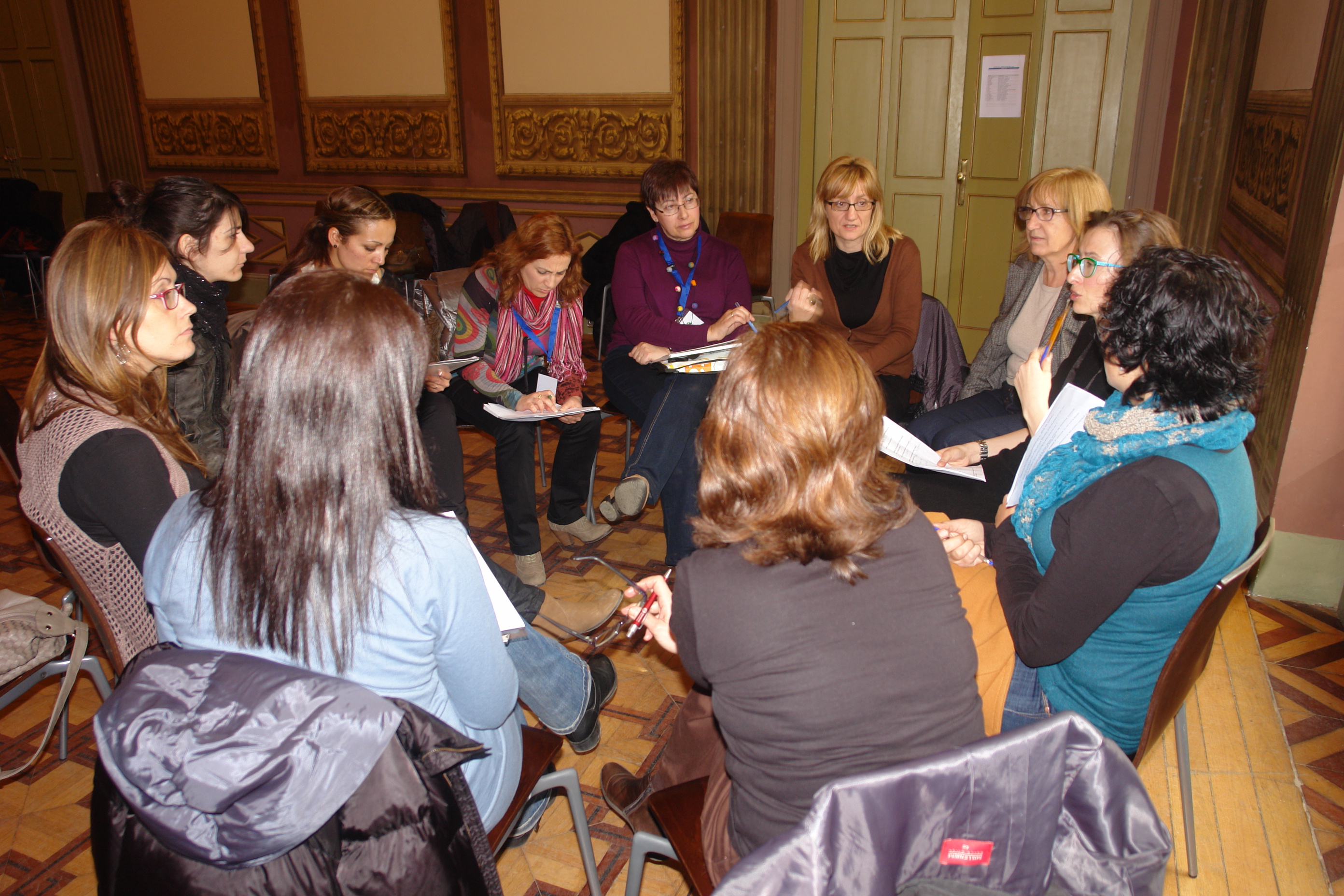 Professionals en violència masclista del Baix Llobregat es coordinen per avançar en el treball en xarxa