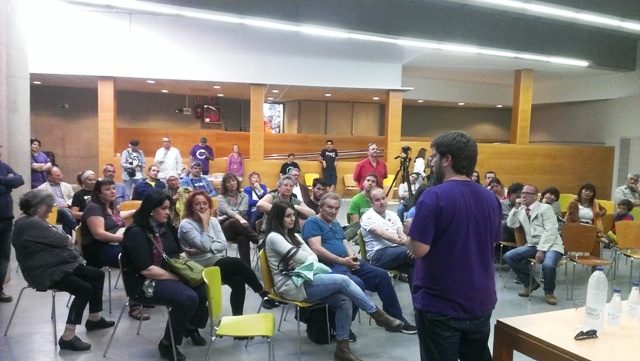 La iniciativa popular i ciutadana Podem, que encapçala Pablo Iglesias, professor i tertulià habitual de La Sexta i Cuatro, va presentar divendres la seva candidatura a les eleccions europees al Baix Llobregat