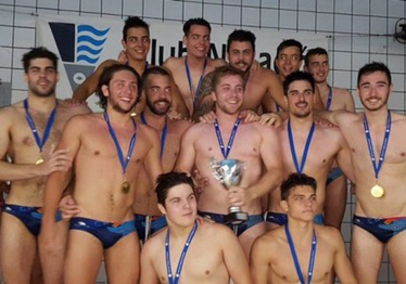 L’equip de waterpolo masculí de Sant Feliu es proclama campió de la Copa Federació