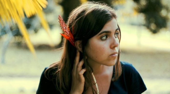 El segon cap de setmana del PAS de Martorell obrirà amb la ingenuïtat i tendresa de la brasilera Dom La Nena