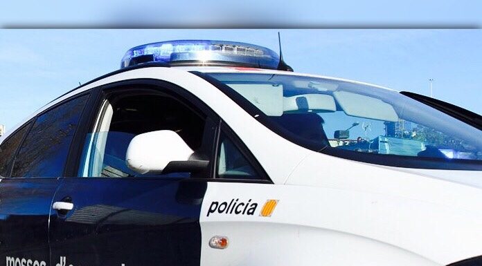 Uns lladres atraquen una joieria a l’Ànec Blau de Castelldefels