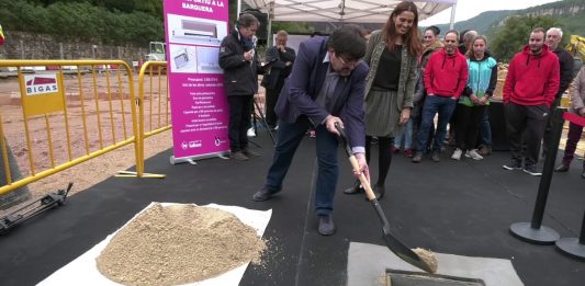 Primera pedra del nou pavelló poliesportiu de Vallirana