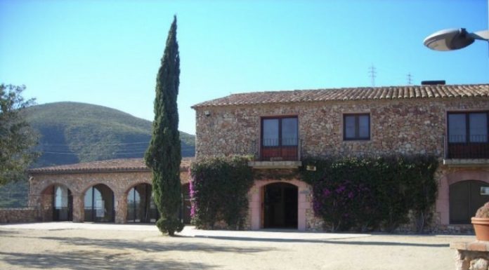 Castelldefels condemna els fets violents succeïts aquest cap de setmana i no descarta presentar-se com a acusació particular