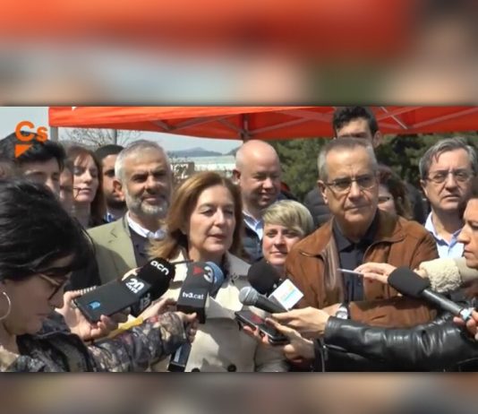 #28A – Mejías assisteix a un acte a Cornellà amb l’exalcalde socialista Celestino Corbacho