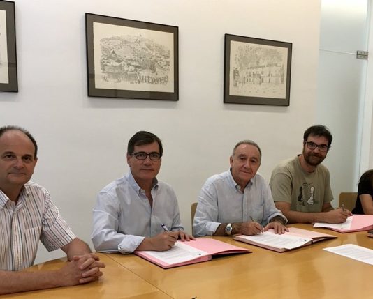 Signat el Pacte de Govern al Consell Comarcal entre PSC, ECG i JxCAT