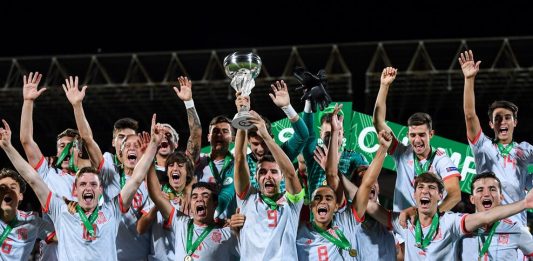 El martorellenc Eric Garcia es proclama campió d’Europa sub19