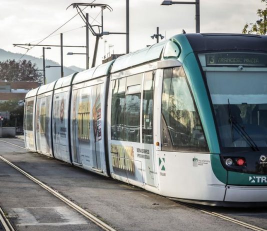 La Generalitat dona el seu vistiplau a la unió del Trambaix i del Trambesòs per la Diagonal