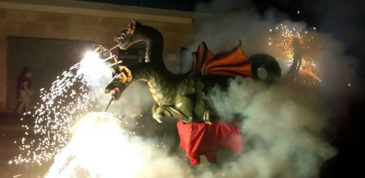 Divendres d’aigua i foc a la Festa Major de Castelldefels
