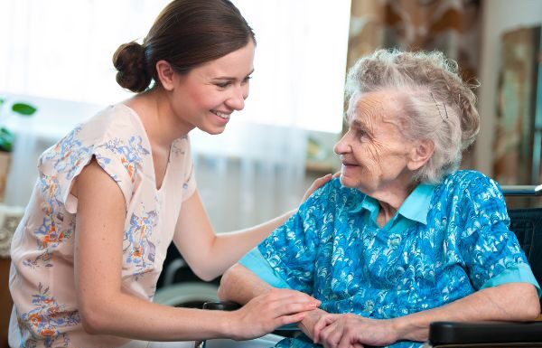 Catalunya necessita urgentment personal per a atendre els majors en les residències pel coronavirus