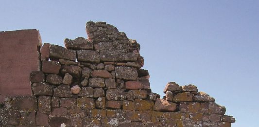 En marxa una nova fase d’excavació arqueològica i restauració arquitectònica del castell d’Eramprunyà a Gavà