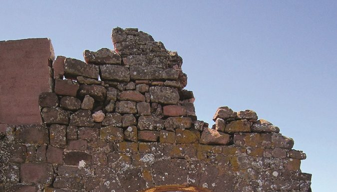 En marxa una nova fase d’excavació arqueològica i restauració arquitectònica del castell d’Eramprunyà a Gavà