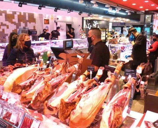 Control d’aforament digitalitzat en els mercats municipals de Gavà