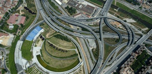 Actuacions de pavimentació a la ronda litoral (B-10) aquest cap de setmana
