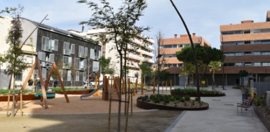 Sant Feliu i la maternitat d’Elna: la plaça Elisabeth Eidenbenz ja és una realitat
