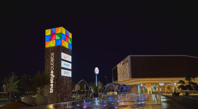 LA IL·LUSIÓ DE REGALAR: Noves marques i descomptes addicionals per Nadal, a Viladecans The Style Outlets