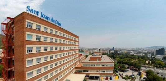 El personal de l’Hospital de Sant Joan de Déu és el primer en rebre la vacuna de Moderna