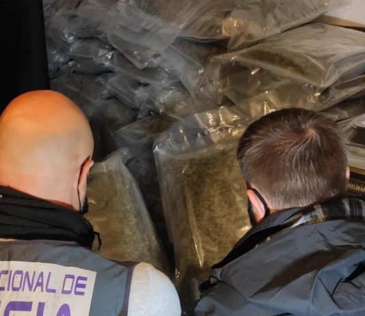 La policia deté una banda internacional de traficants a Sant Andreu de la Barca