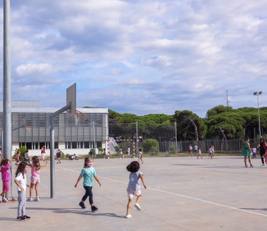 L’alcaldessa de Gavà reclama a la Generalitat les millores pendents en els centres educatius del municipi