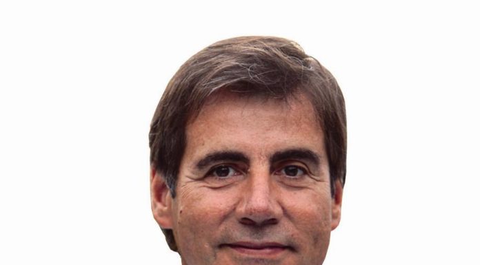 L’alcalde de Martorell i d’altres dirigents del PDeCAT legalitzen la marca Junts de cara a les eleccions municipals.