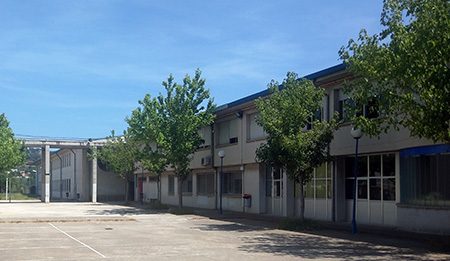 Assalten un Institut d’Olesa i roben 60 ordinadors