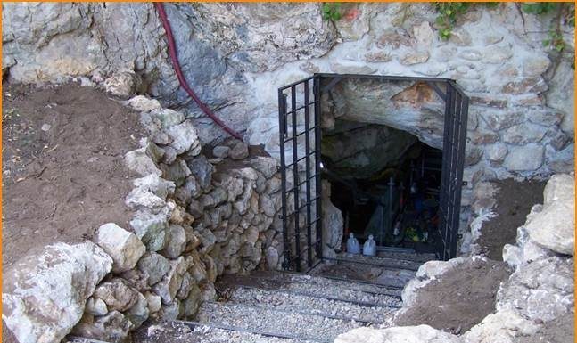 El Parc Prehistòric de la Cova de Can Sadurní de Begues anuncia la seva programació per a l’any 2022