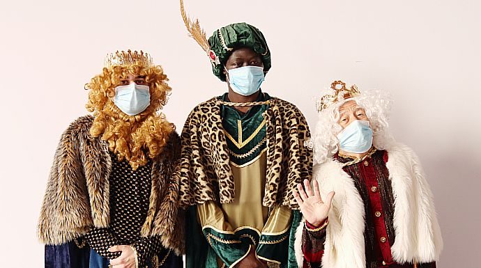 Cavalcades: Reis amb mascaretes i mesures estrictes