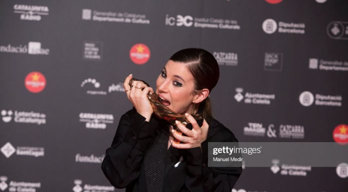 8M. Una de les “Chavalas” de Cornellà guanya un Gaudí