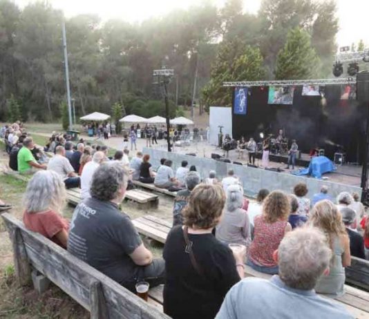 Els fans de Jethro Tull omplen Gavà en el marc de la Festa Major de Sant Pere