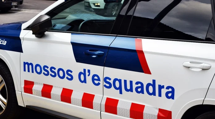 Investiguen la mort violenta d’una dona a la carretera d’Esparreguera