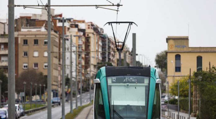 Canvi climàtic, mobilitat i transport al Baix Llobregat, a debat a Esplugues