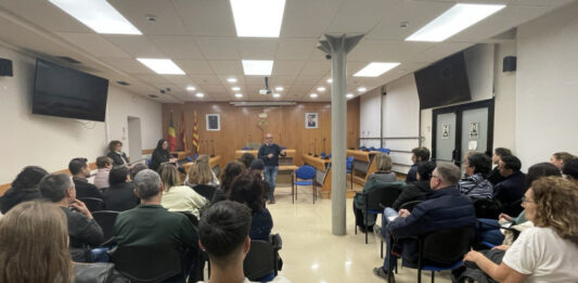 L’Ajuntament d’Olesa recull les queixes sobre el bus Olesa-Barcelona