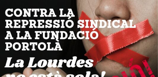 Protesta de CCOO aquest dimecres davant la Fundació Portolà a Sant Feliu