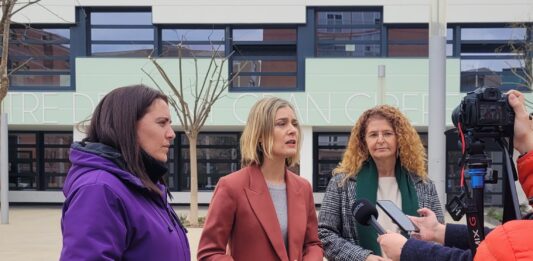 Margi Gual i Jessica Albiach exigeixen a la Generalitat l’obertura del centre de dia Cirerers de Sant Joan Despí