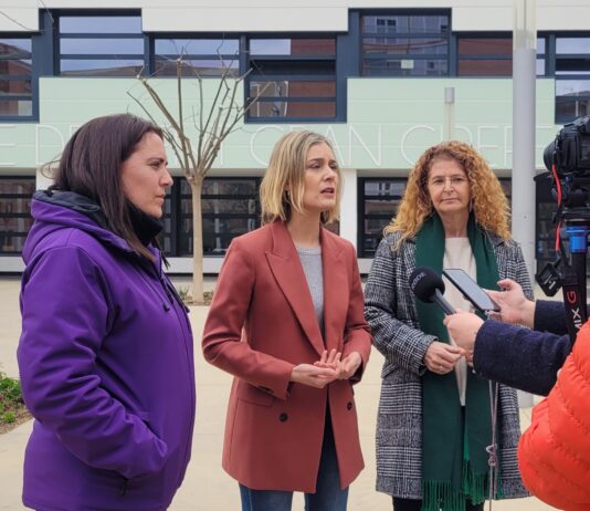 Margi Gual i Jessica Albiach exigeixen a la Generalitat l’obertura del centre de dia Cirerers de Sant Joan Despí