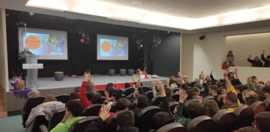 Fundesplai forma al Prat 300 monitors i monitores sobre prevenció d’abusos sexuals en la infància