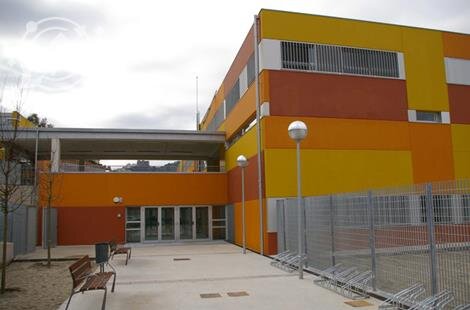 Corbera i la Palma exigeixen que la Generalitat mantingui el tercer grup de primer d’ESO a l’Institut Can Margarit