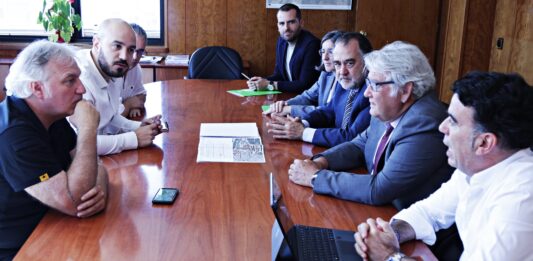 El nou alcalde de Sant Andreu recorda a Ferrocarrils la urgència del soterrament