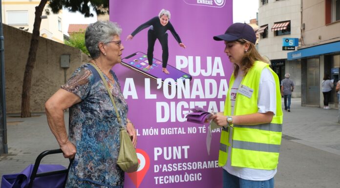 Sant Joan Despí torna a apostar per l’assessorament tecnològic adreçat a la gent gran, per trencar la bretxa digital