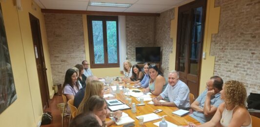 Poveda: “La societat catalana ha dit clarament que vol un govern estable i de progrés liderat per Pedro Sánchez. És l’hora del diàleg i l’entesa dins la Constitució per tal que aquest govern es posi en marxa”