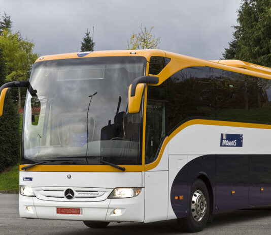 Queixes a Abrera, Esparreguera i Olesa pel mal funcionament de Monbus