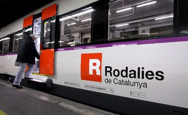 Tots els trens de l’R2 Sud de Rodalies s’aturaran a l’estació de Viladecans a partir de dilluns