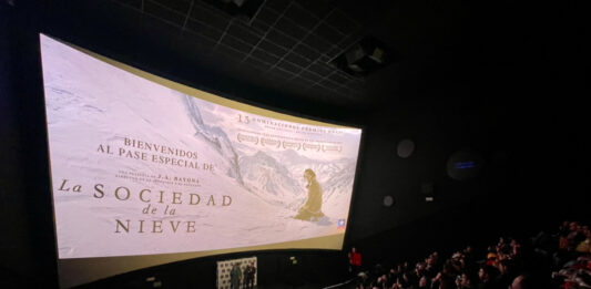 Diumenge de cinema: Bayona presenta “La sociedad de la nieve” als cinemes Kinépolis Full (Splau) de Cornellà