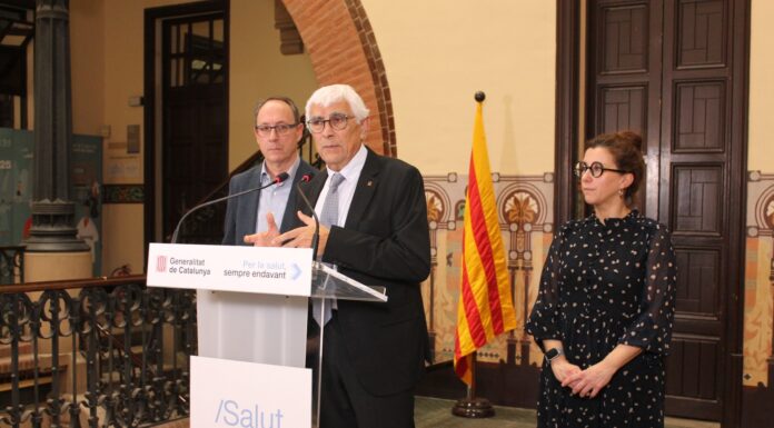 El conseller Balcells anuncia un acord amb Infermeres de Catalunya que permet desconvocar la vaga indefinida