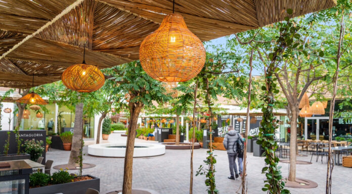 Viladecans The Style Outlets presenta una nova Plaça de la Restauració amb sabor mediterrani