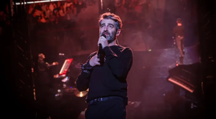 El santfeliuenc Joan Dausà triomfa al Palau Sant Jordi davant més de 16.000 persones