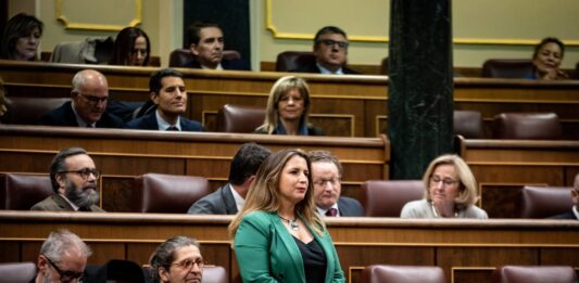 La baixllobregatina, Candela López, pren possessió de l’acta de diputada al Congrés, amb la promesa de treballar “perquè la ciutadania guanyi drets i vida”