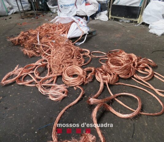 Els Mossos d’Esquadra detenen a Esparreguera cinc membres d’un grup criminal especialitzat en robatoris de cablejat de coure