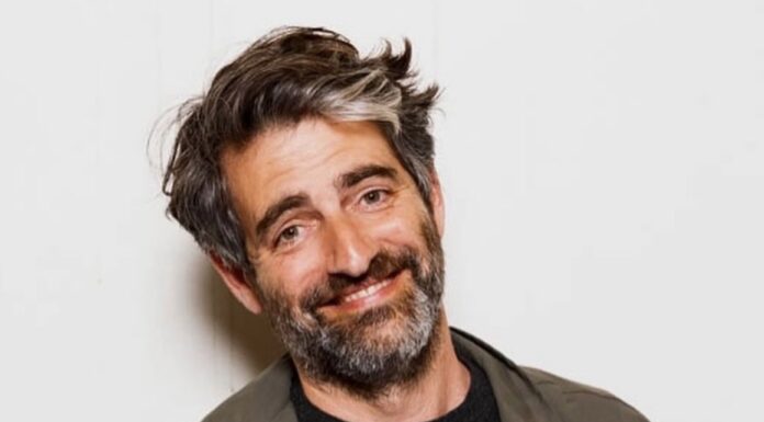 El cantautor baixllobregatí Joan Dausá, Premi Enderrock 2024 al millor directe