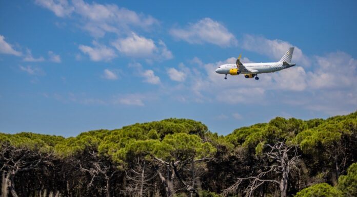 L’alcalde del Prat, sobre la proposta del Govern per a l’aeroport: “En plena campanya electoral, no és moment de jugar-se als daus el futur de la infraestructura”